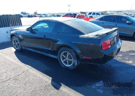2005 Ford Mustang V6 Deluxe/V6 Premium from USA, damaged, VIN 1ZVHT80N455246190